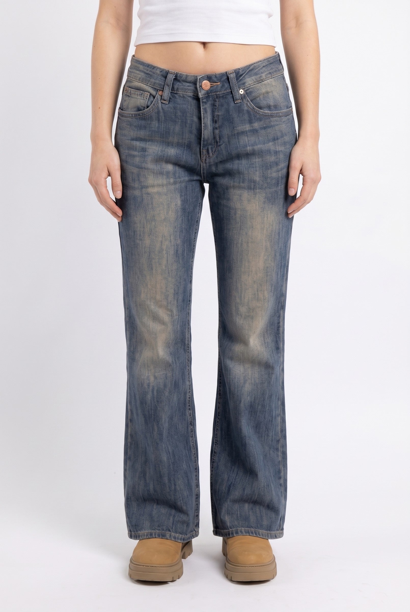 Women's Relaxed Vintage Washed Bootcut Jeans | Wren & Co.