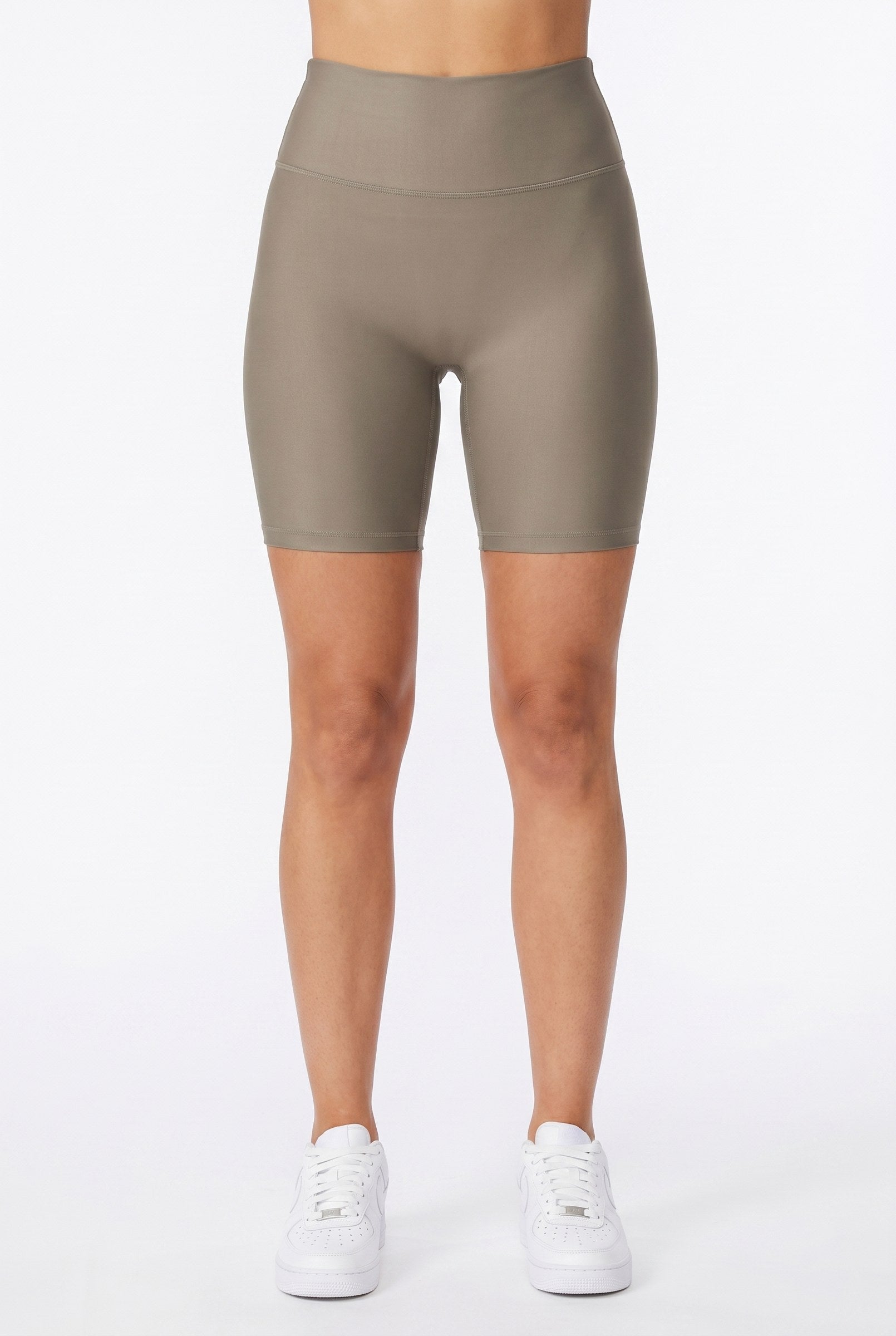 Women's Tailored Active Shorts | Wren & Co.