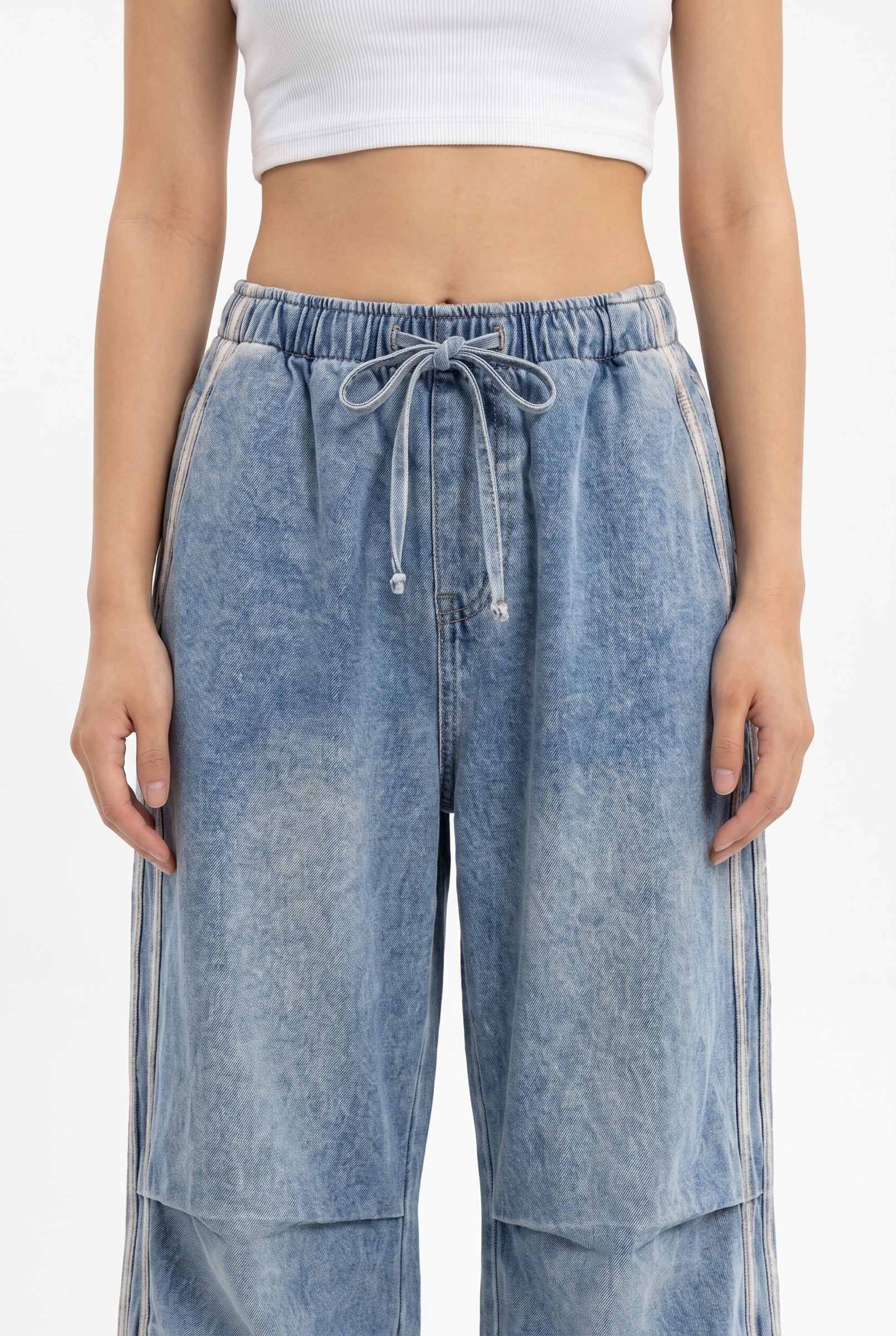 Women's Vintage Wide Leg Track Balloon Jeans | Wren & Co.