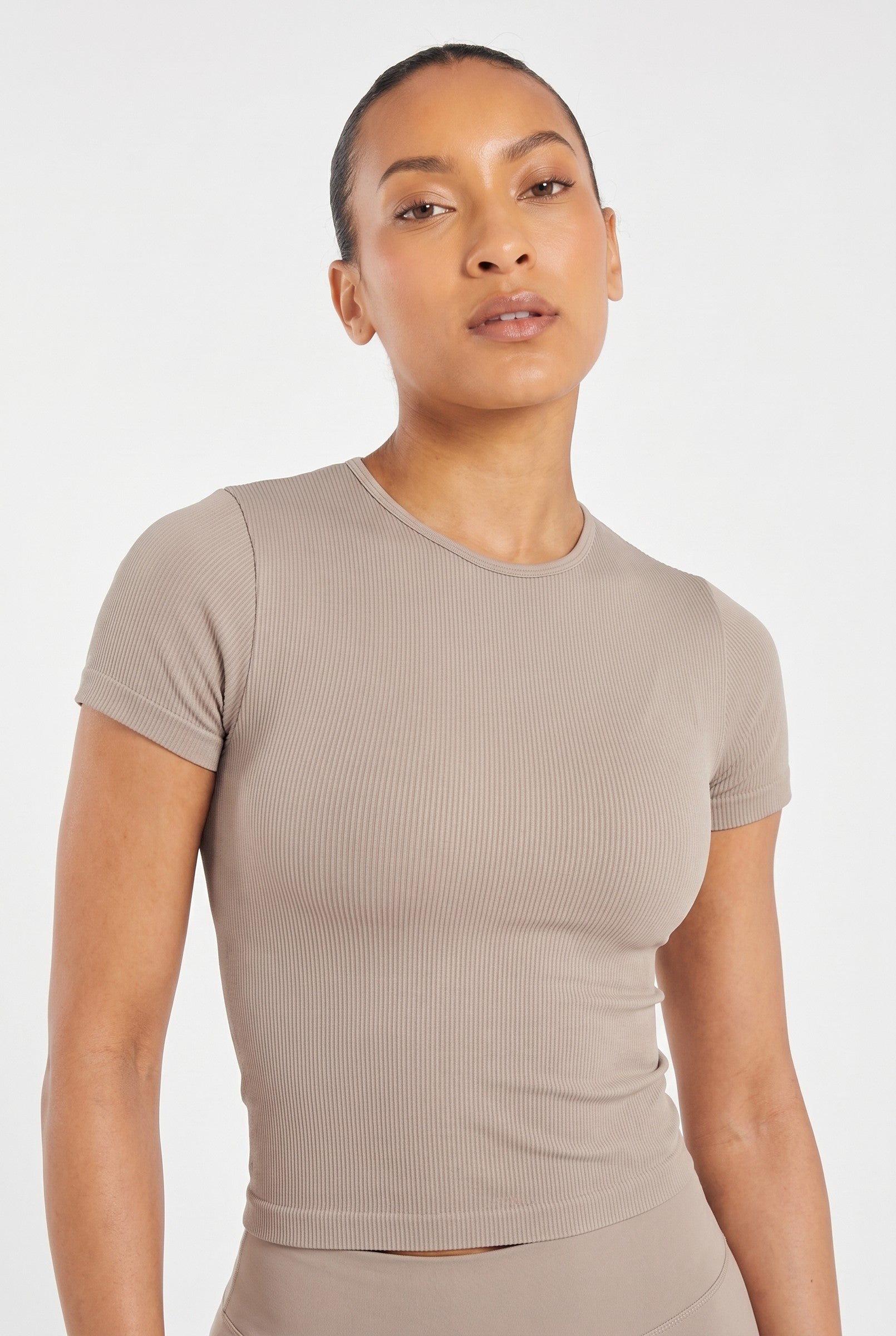 Women's Breezy Sculpt Fitted T-Shirt | Wren & Co.