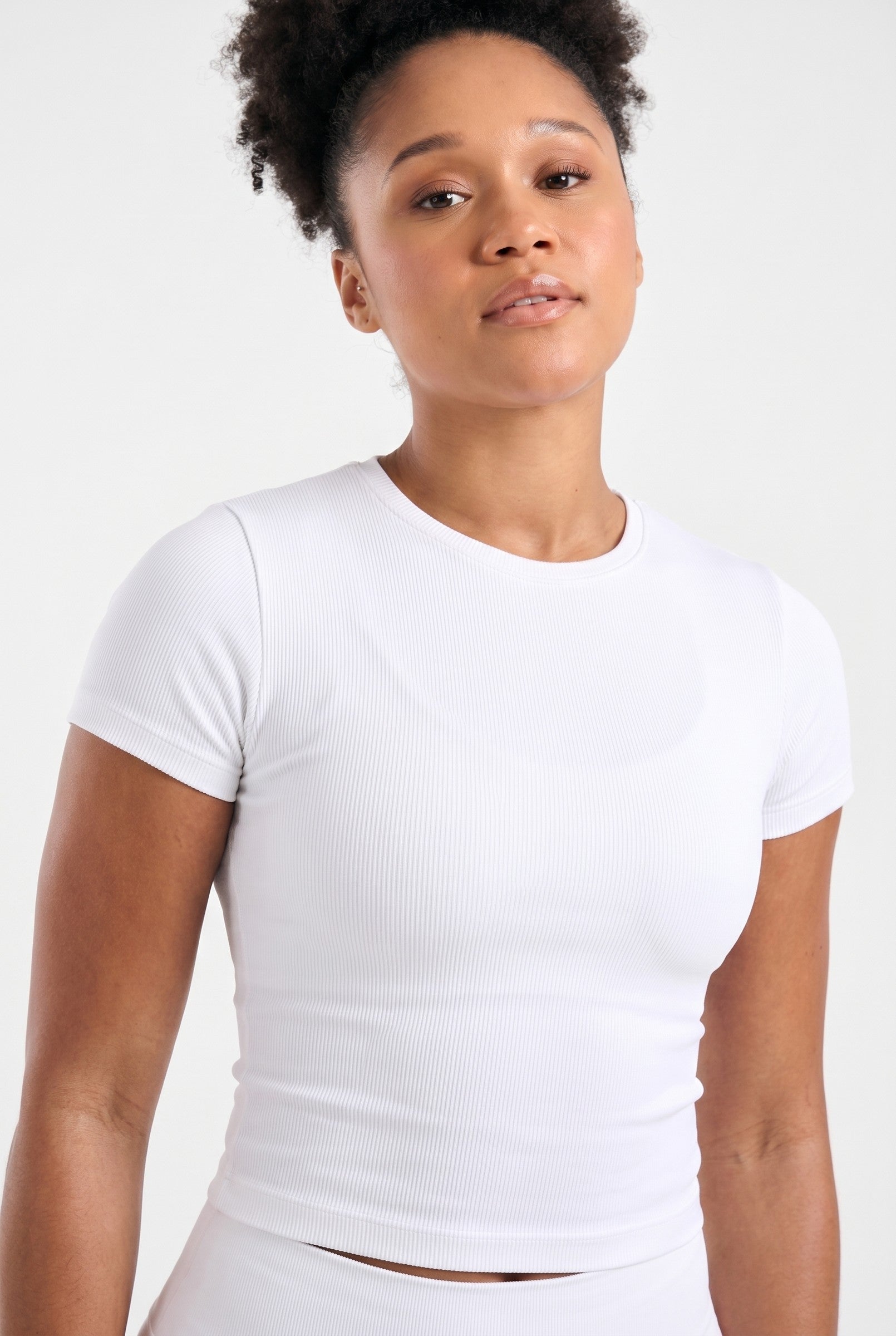Women's Breezy Sculpt Fitted T-Shirt | Wren & Co.
